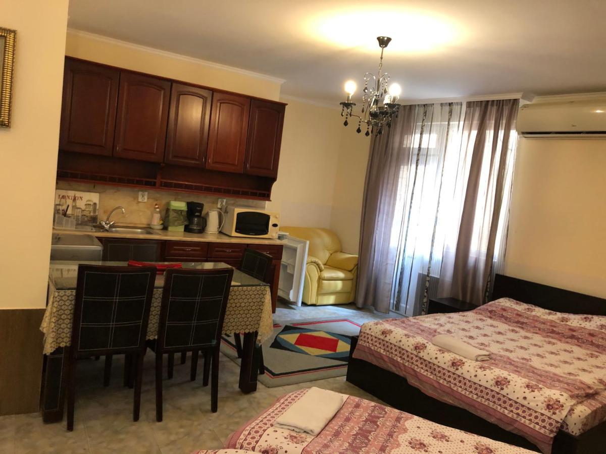 Marinela Apartments Поморие Экстерьер фото