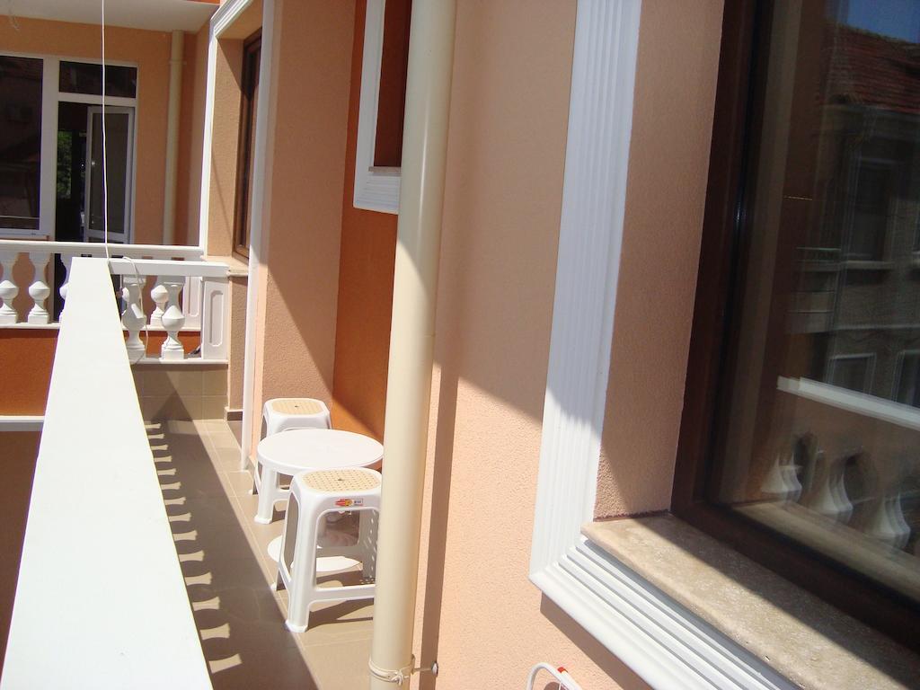 Marinela Apartments Поморие Номер фото