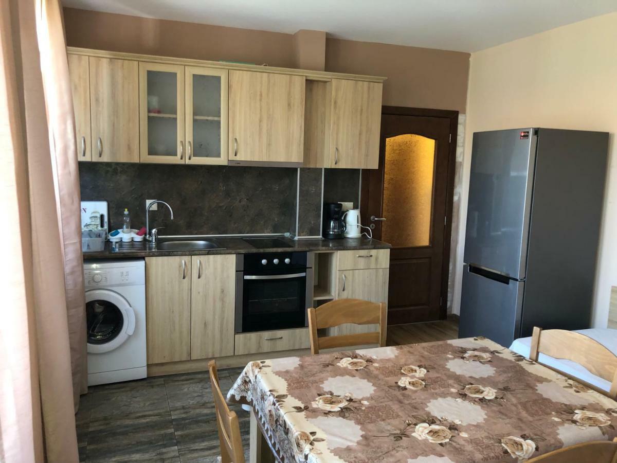 Marinela Apartments Поморие Экстерьер фото